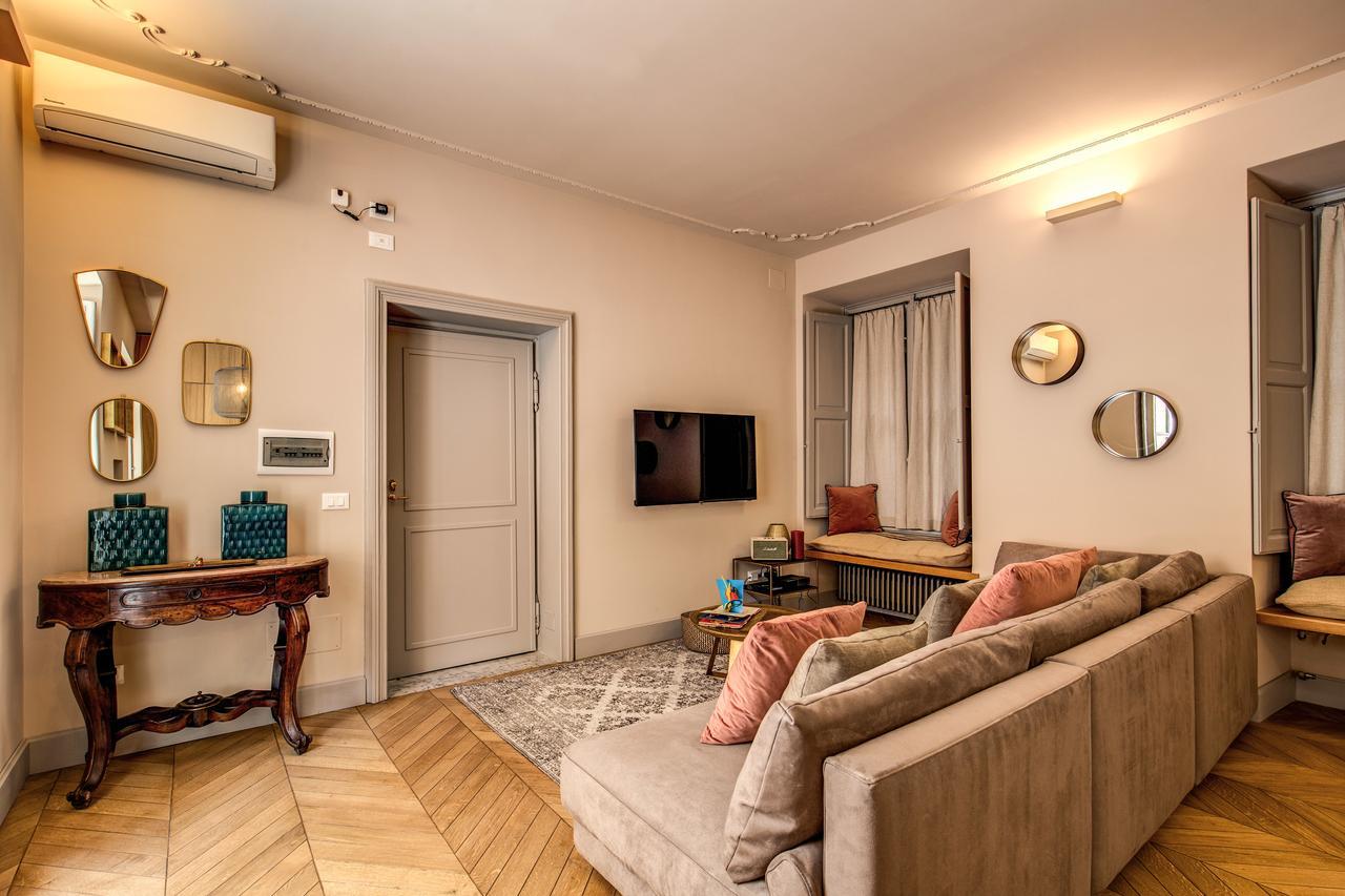 Decharme Apartment With Terrace In Monti Рим Экстерьер фото