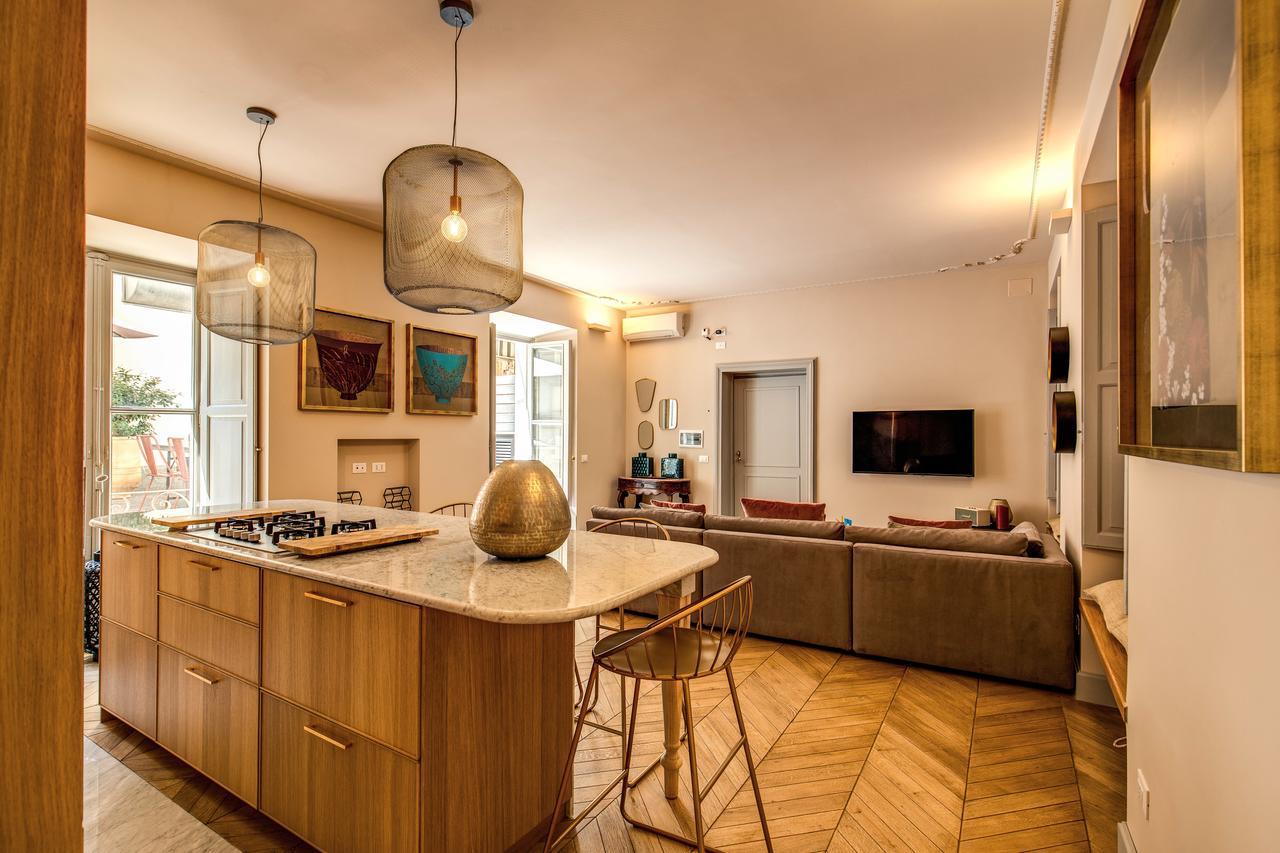 Decharme Apartment With Terrace In Monti Рим Экстерьер фото