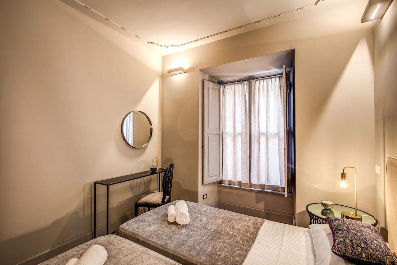 Decharme Apartment With Terrace In Monti Рим Экстерьер фото