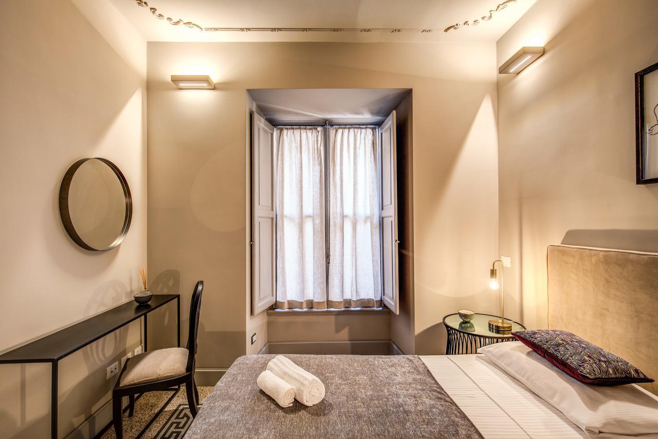 Decharme Apartment With Terrace In Monti Рим Экстерьер фото